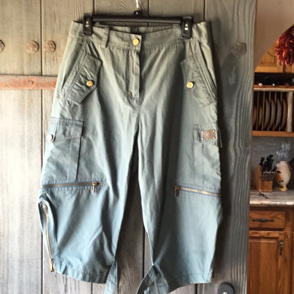 EUC Celine b Cropped Pants